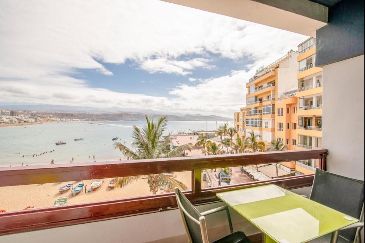 En Primera Linea De La Playa De Las Canteras Vista Al Mar Λας Πάλμας ντε Γκραν Κανάρια Εξωτερικό φωτογραφία